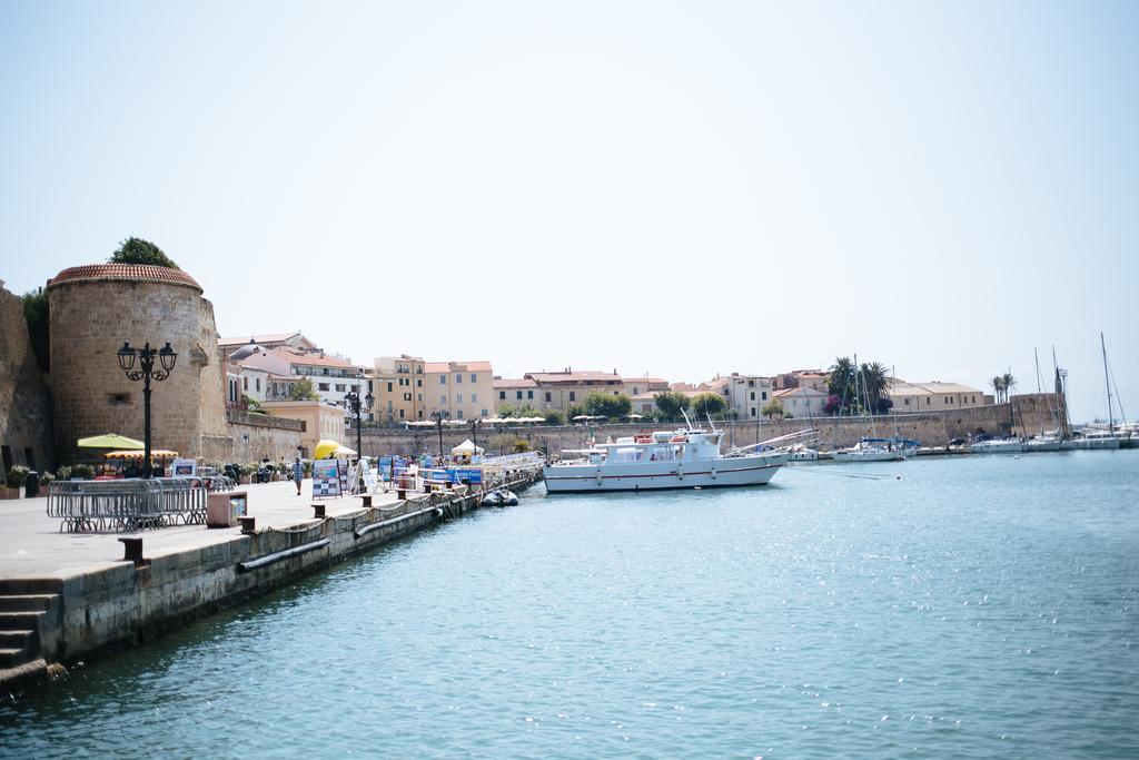 S'Arena Bianca Apartment Alghero Bagian luar foto